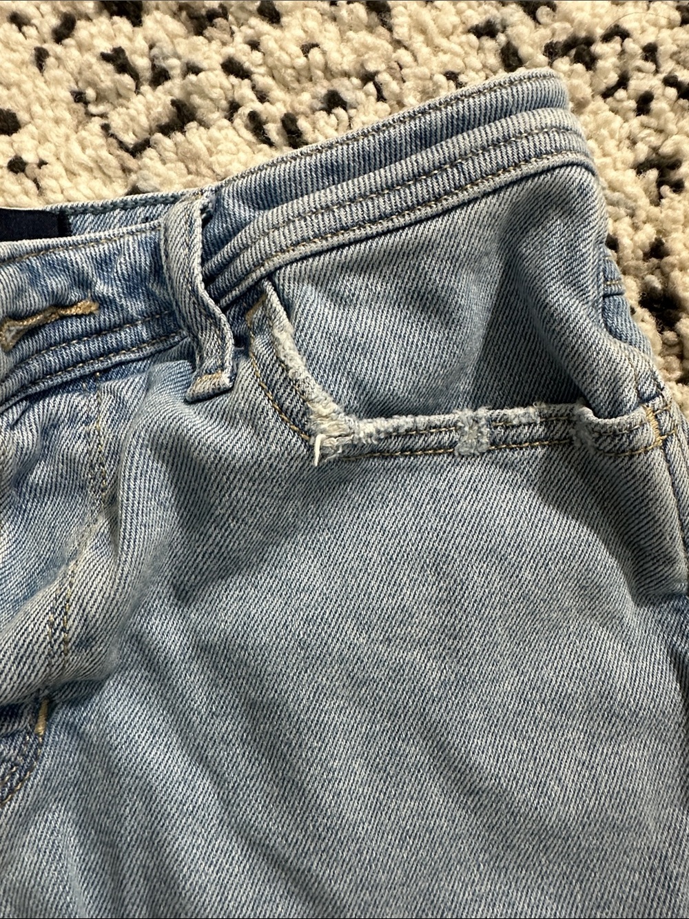 Hollister Light Wash Distressed Denim Jeans Y2K Vintage Aesthetic Size 5 -w27 - Picture 5 of 7